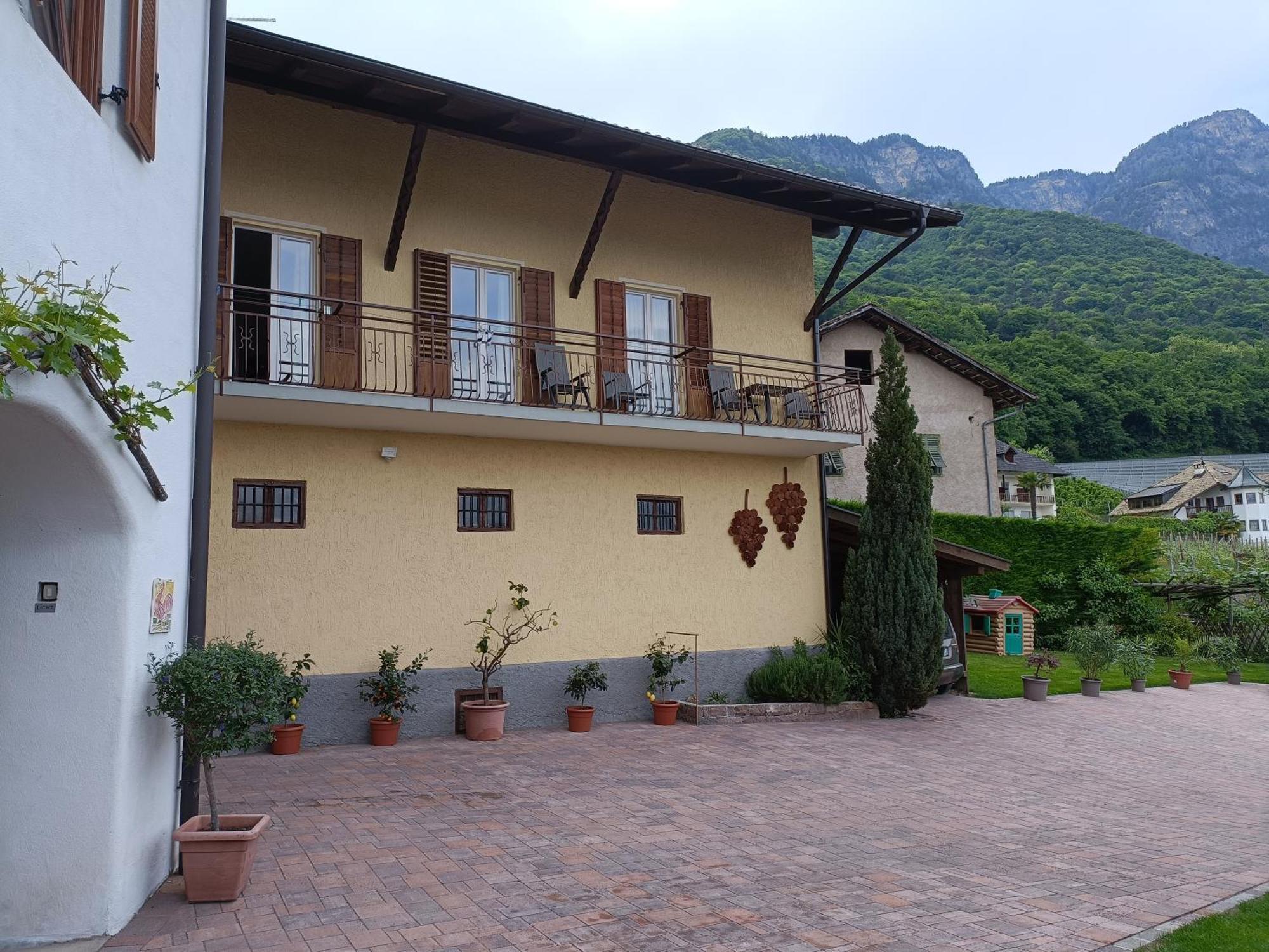 Ferienwohnungen Luggin Caldaro sulla Strada del Vino Exterior foto